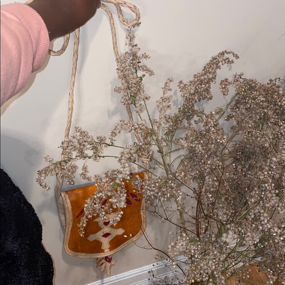 COPY - Handmade African decorative bag-Artisanal 💜 - Picture 4 of 11